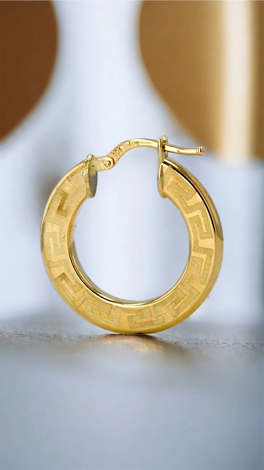 10K Yellow gold medium hoops earrings-226155