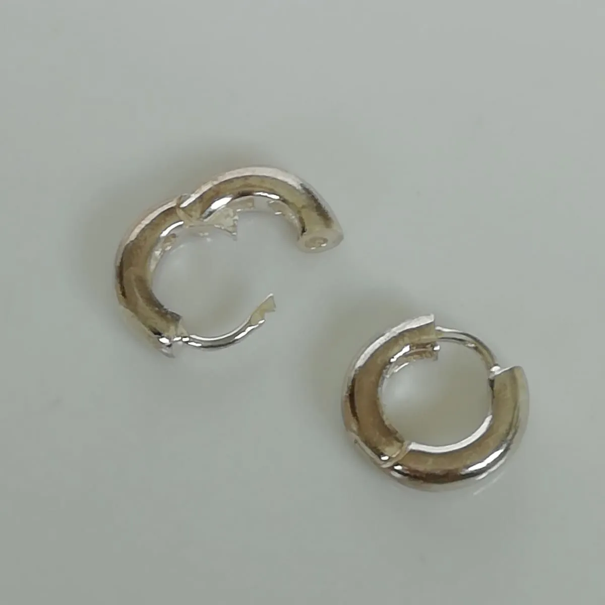 12 mm silver hoops | Round edged hoops | Silver jewelry | Minimalist hoops | Silver ear hoops | E134