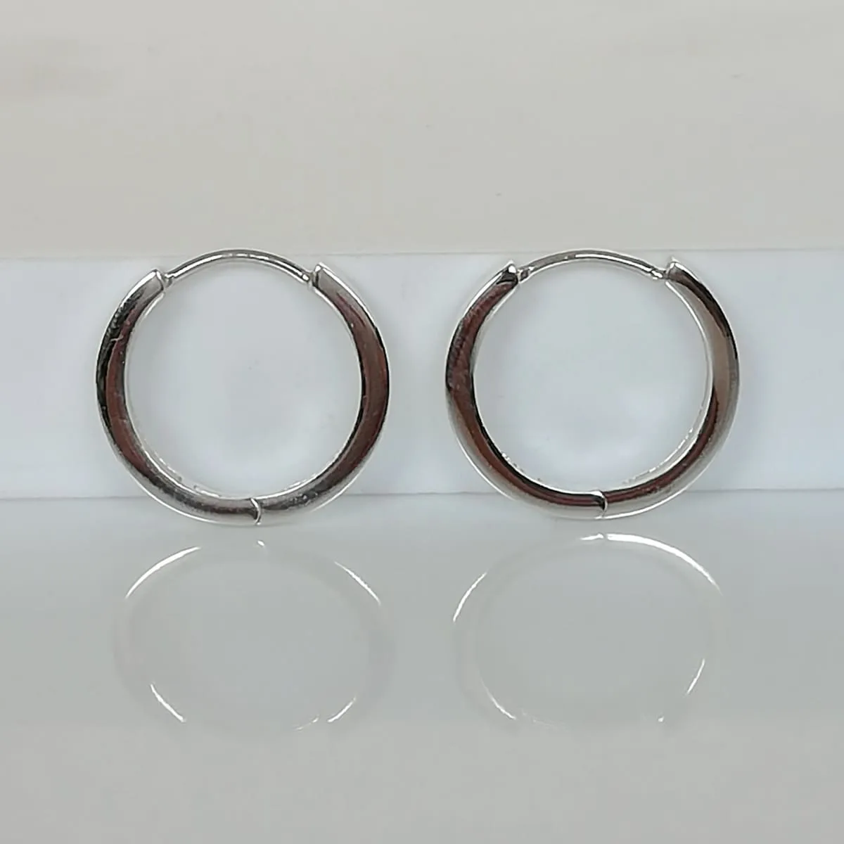 20 mm silver hoops | Flat hoops | Silver jewelry | Silver ear hoops | Chunky hoops |  E215