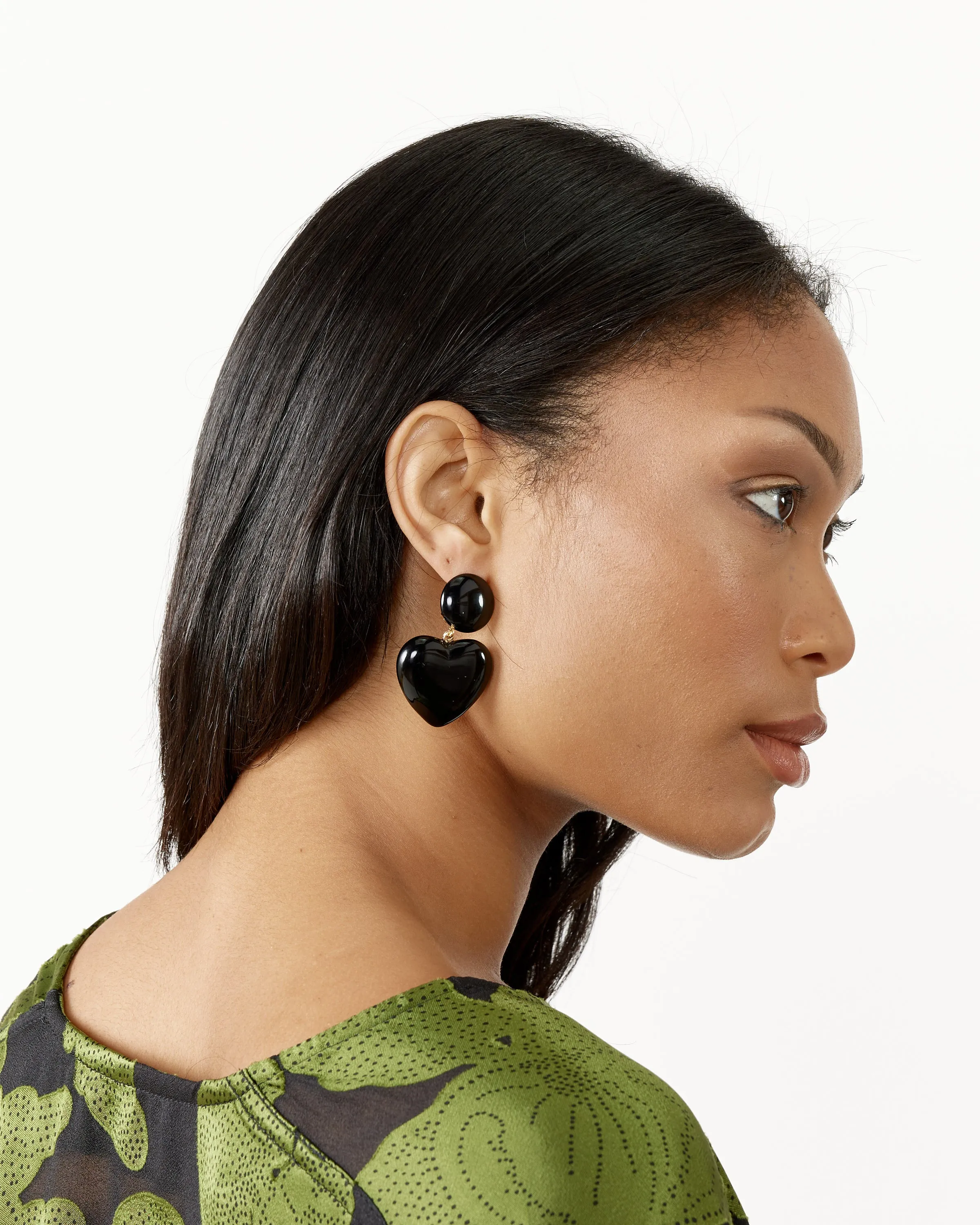 Amour Earring in Black