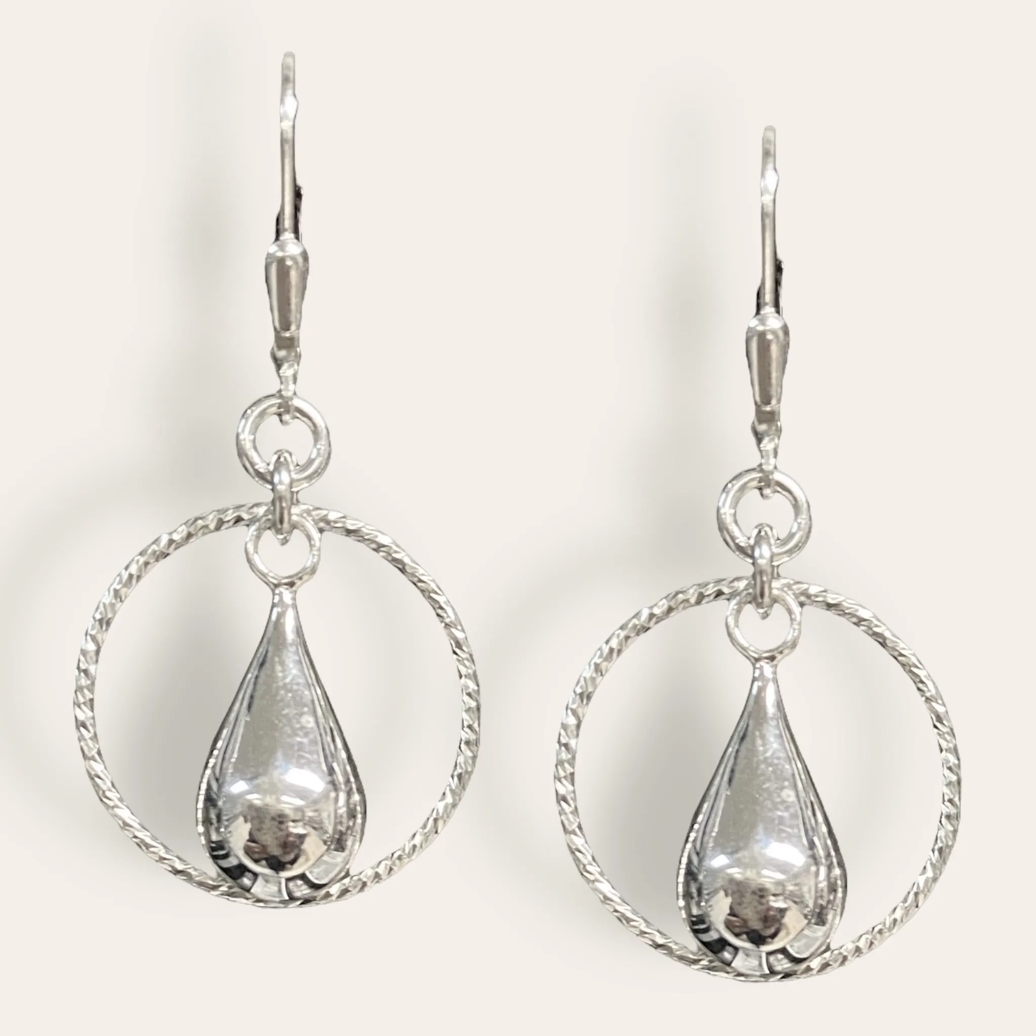 Captured Tear Drop Earring Kit