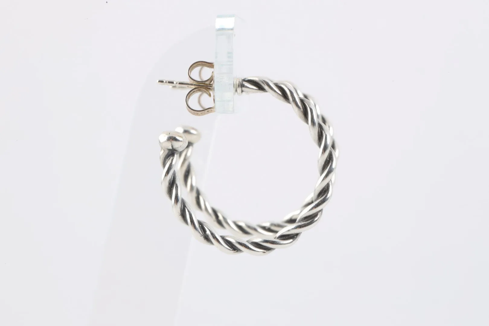 Carolyn Pollack 925 Silver Twisted Hoop Earrings (6.86g.)