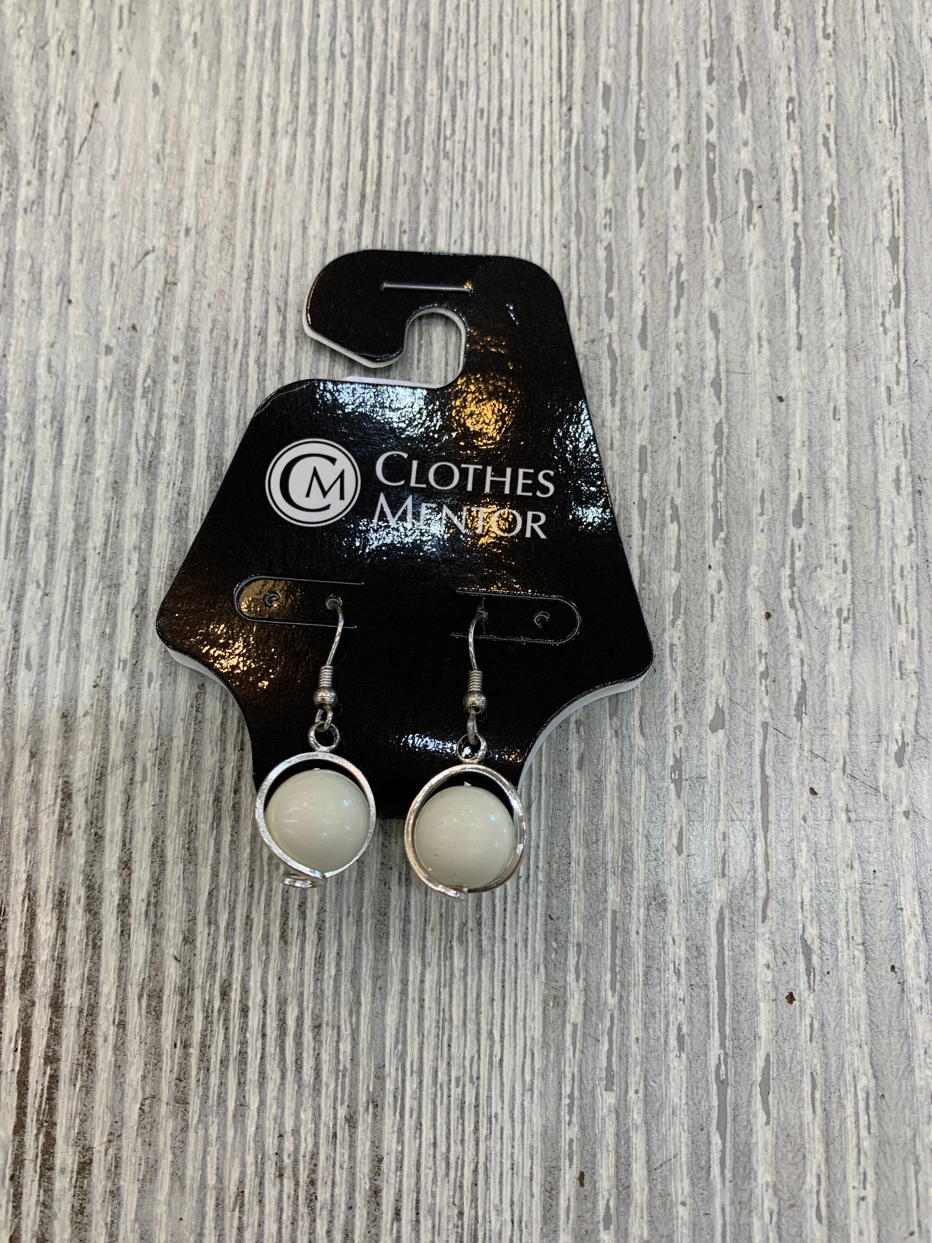 Earrings Dangle/drop By Clothes Mentor