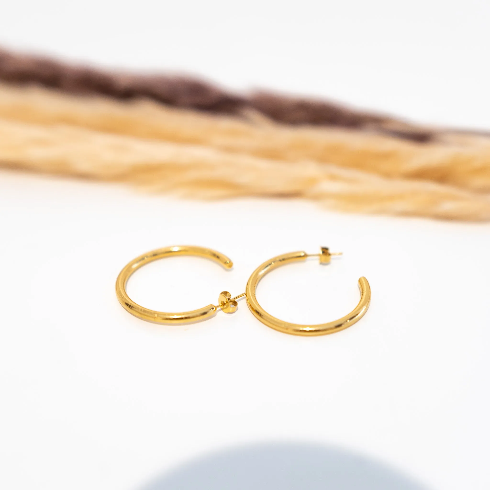 Essential Hoop Earrings