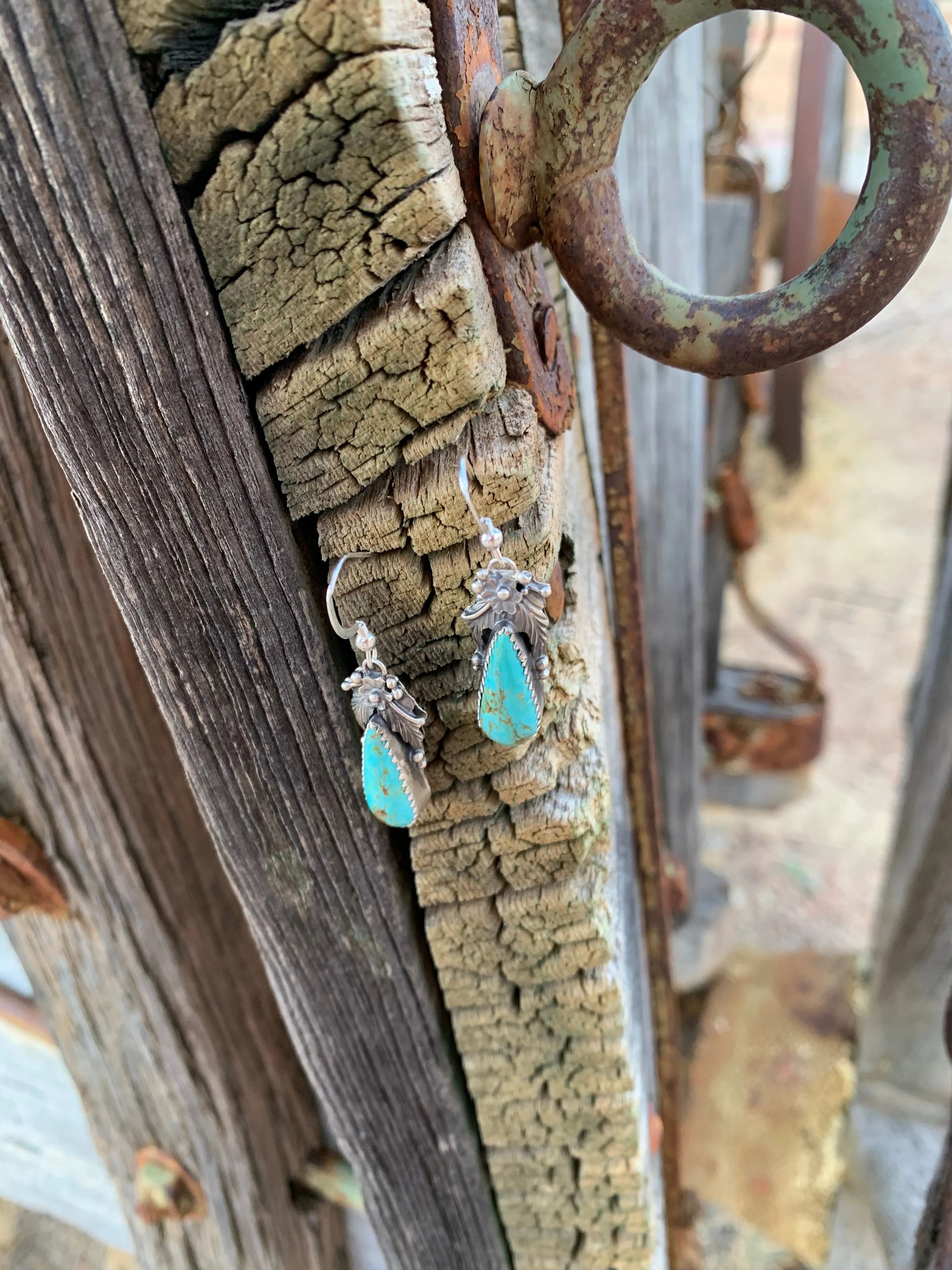 Floral Teardrop Turquoise earrings