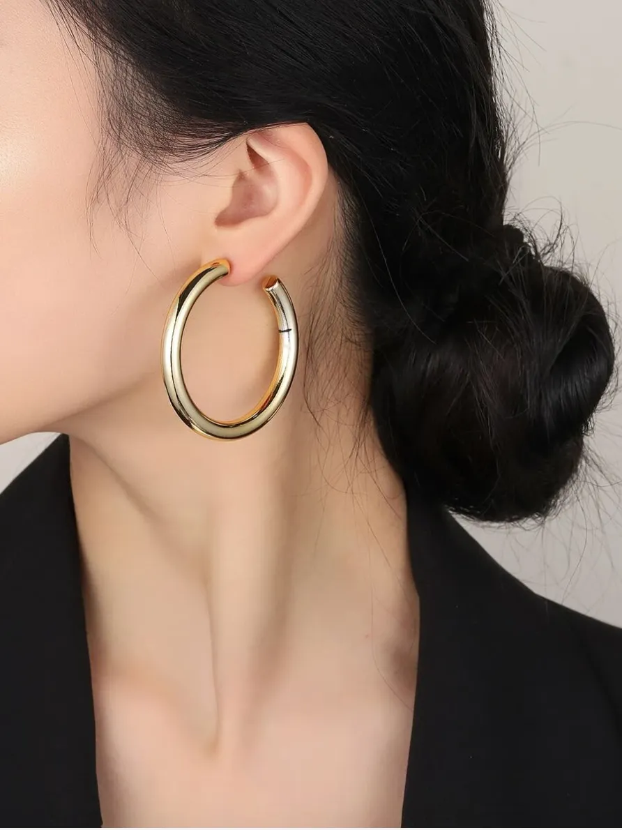 Leah Hoop Earrings