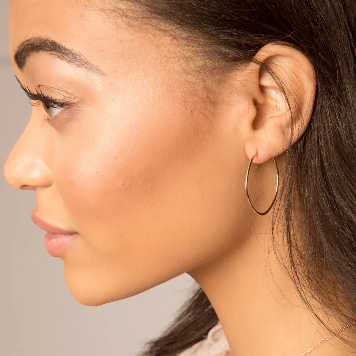 Minimal Small Organic Circles Hoop Earrings by Freshie & Zero