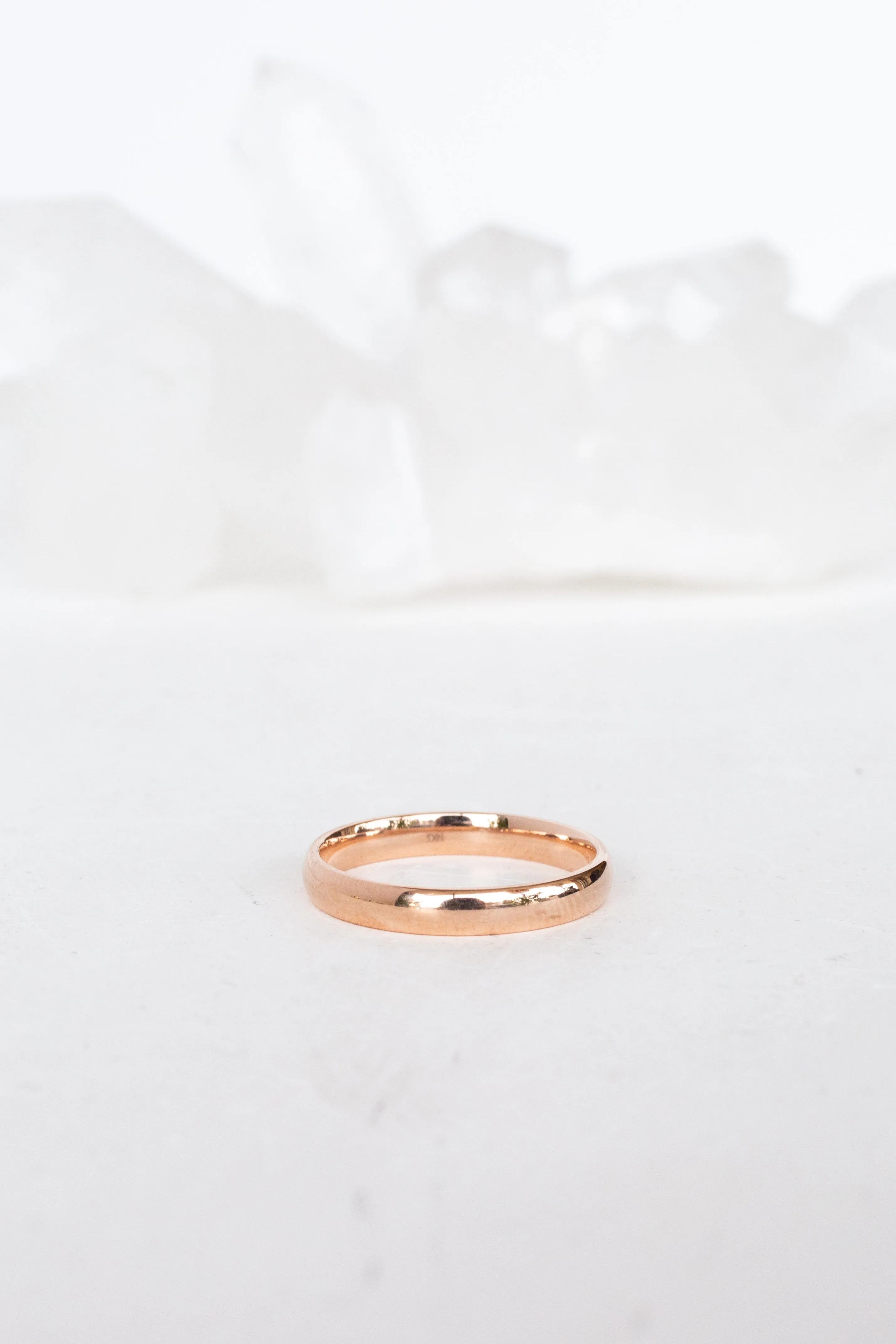 Minimalist Half Round Band