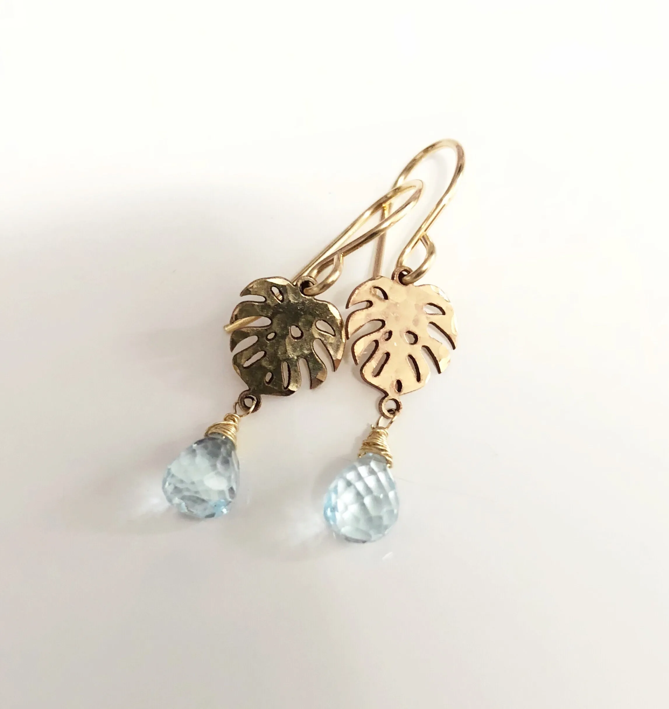 Petite monstera dangle earrings - blue topaz (E497)