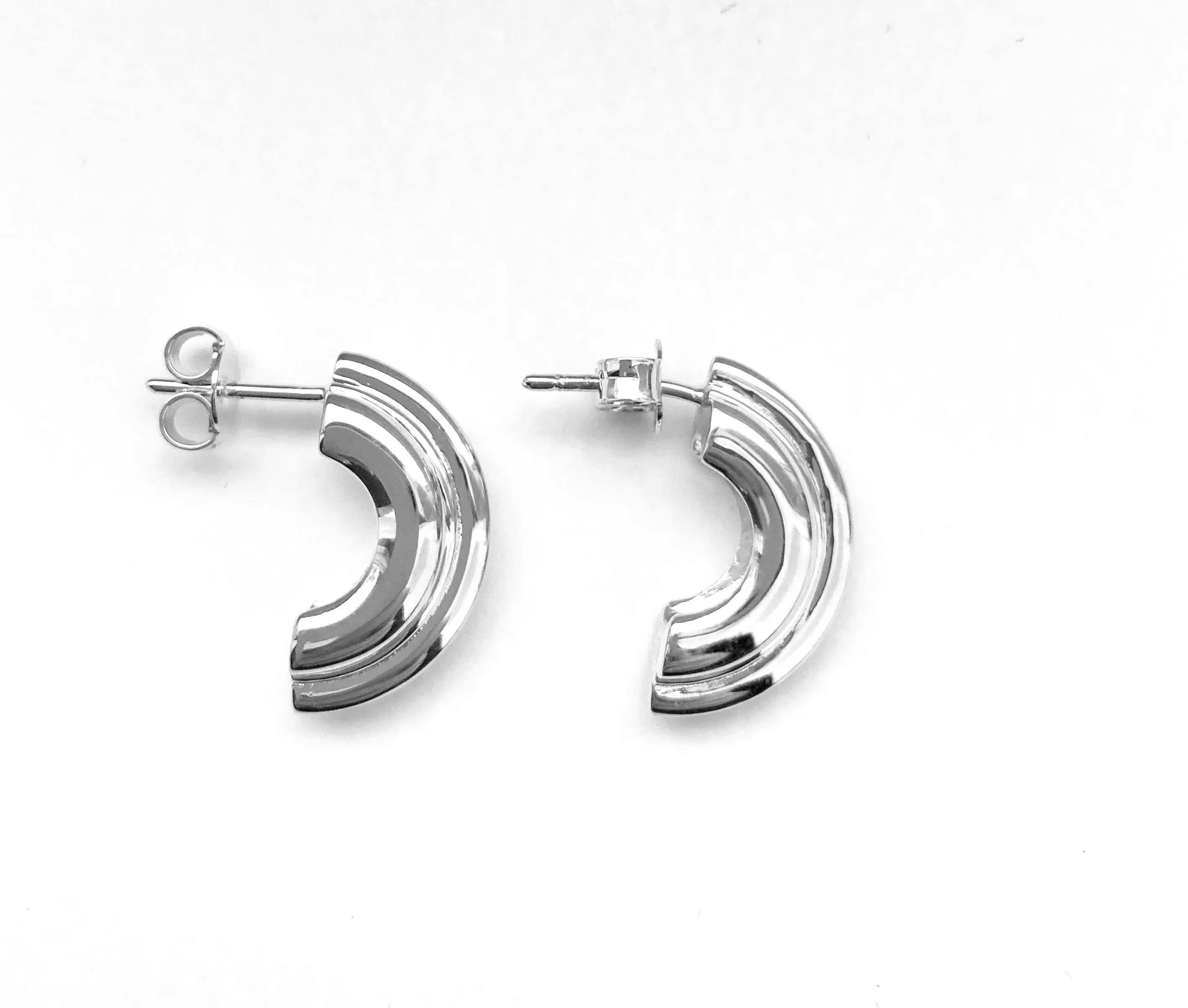 PNEUS Small Half Hoop Earrings