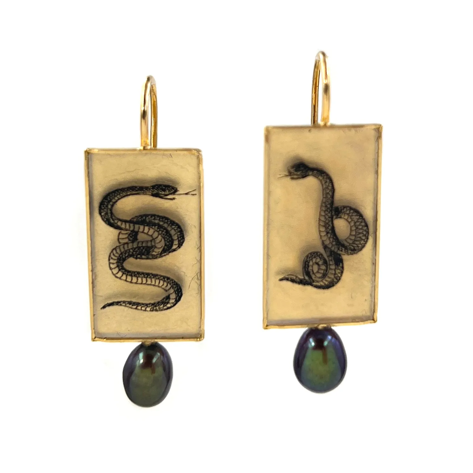 Serpent Pearlhangers