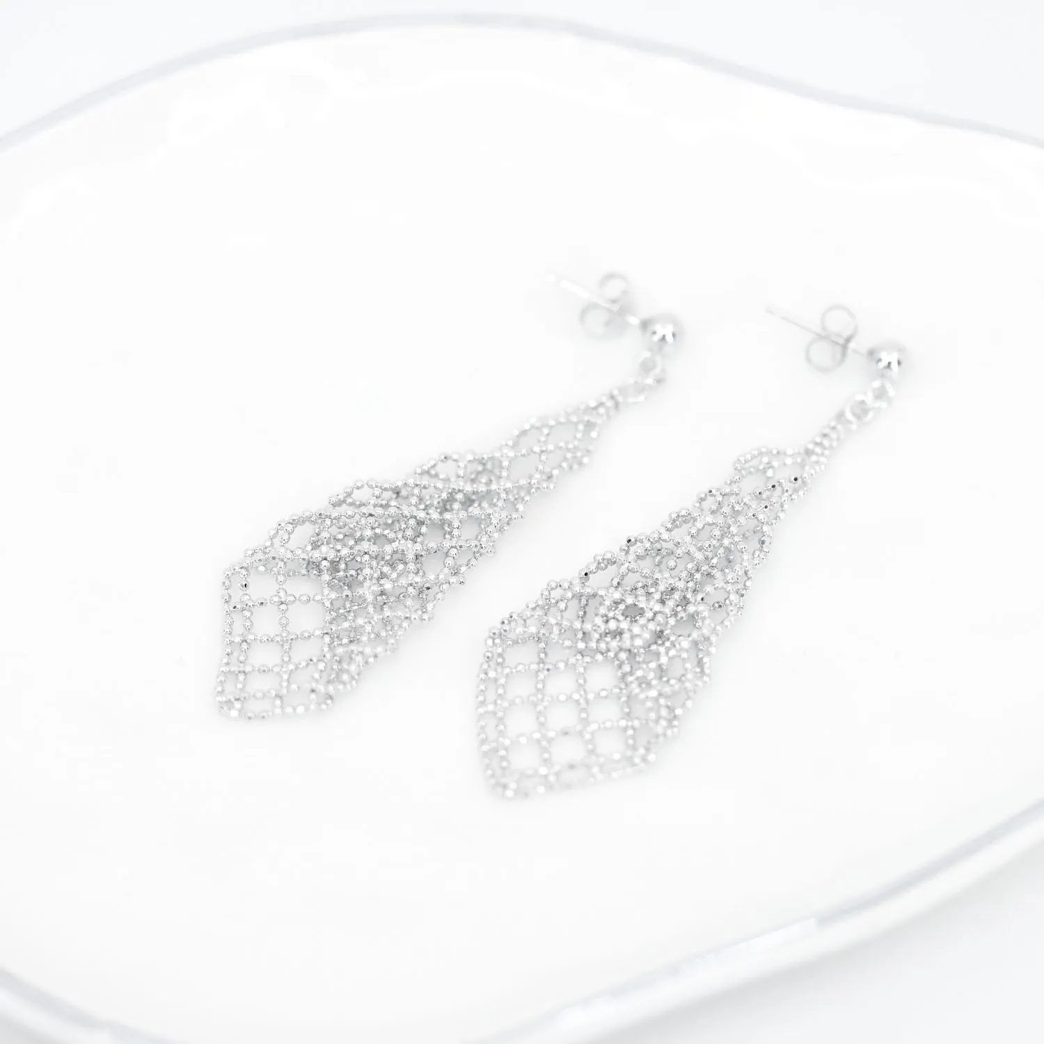 Silk Collection Mesh Dangle Earrings