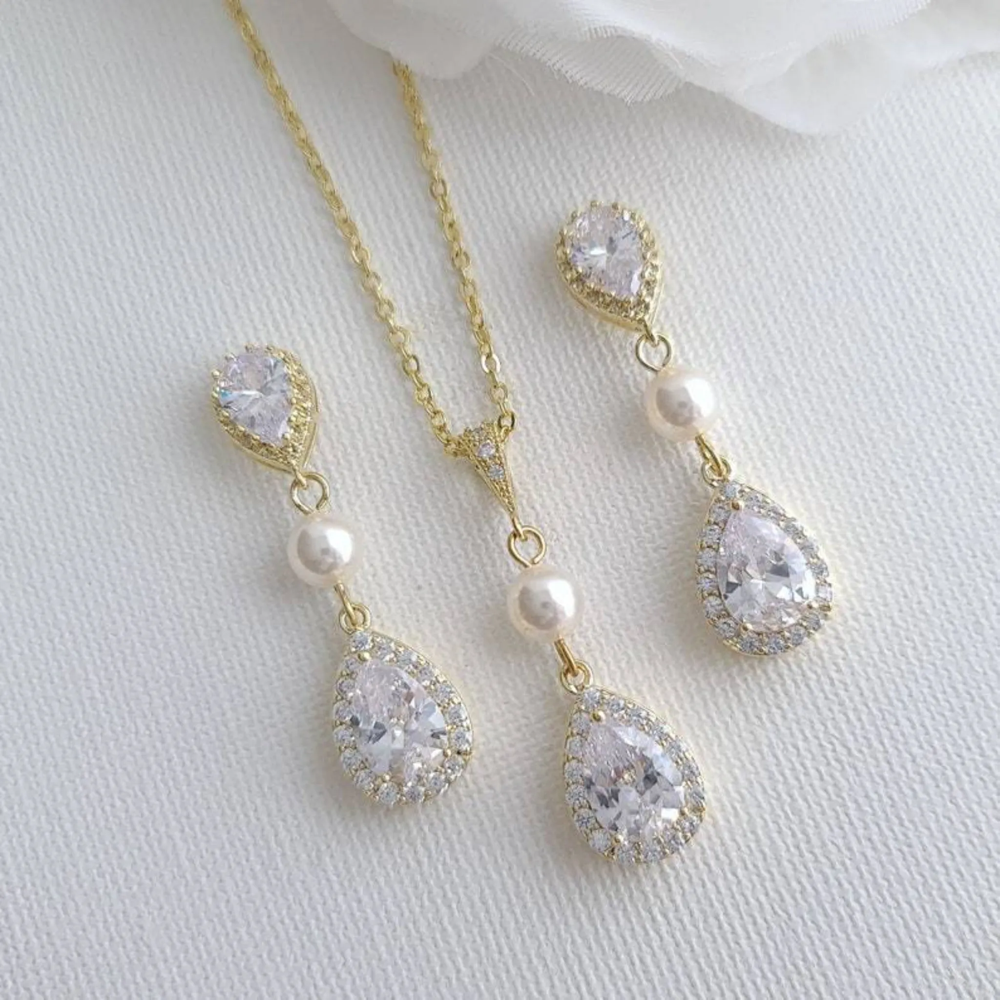 Small Pearl and Crystal Earring Necklace Set- Emma