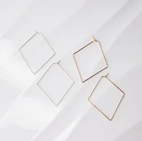 Weightless Diamond Hoops - Medium